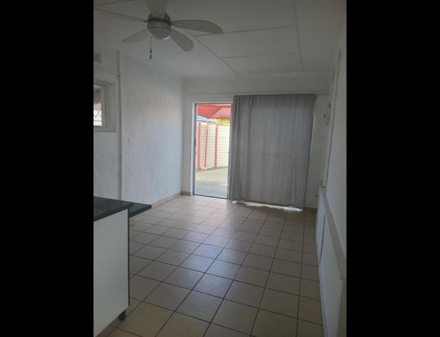 3 BEDROOM PROPERTY TO RENT IN ARBORETUM